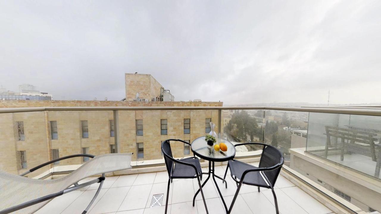 Exclusive Two-Bedroom Apartment With Parking Йерусалим Екстериор снимка